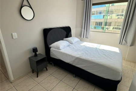Apartamento à venda com 3 quartos, sendo 1 suíte, no Centro, Cabo Frio, RJ