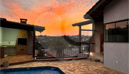 Casa à venda ou para alugar com 3 quartos, sendo 1 suíte,  em Jardim Paulista, Atibaia, SP