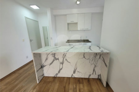 Apartamento à venda com 2 quartos em Vila Anastácio, São Paulo, SP