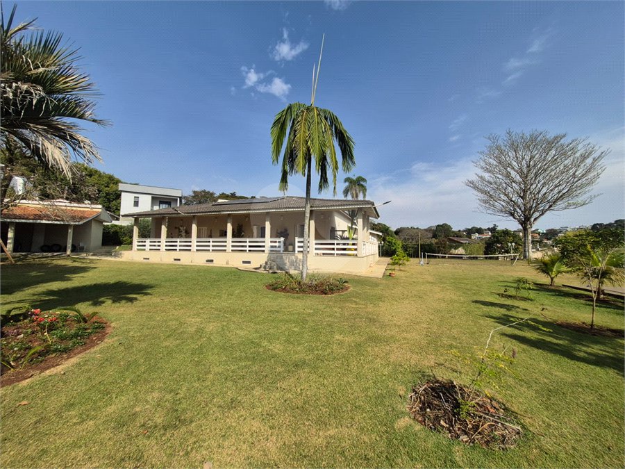 Casa Térrea à venda ou para alugar com 4 suítes em Jardim Paulista, Atibaia, SP