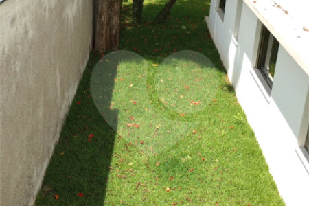 Casa à venda com 4 suítes no condomínio Estância Marambaia, Vinhedo - SP
