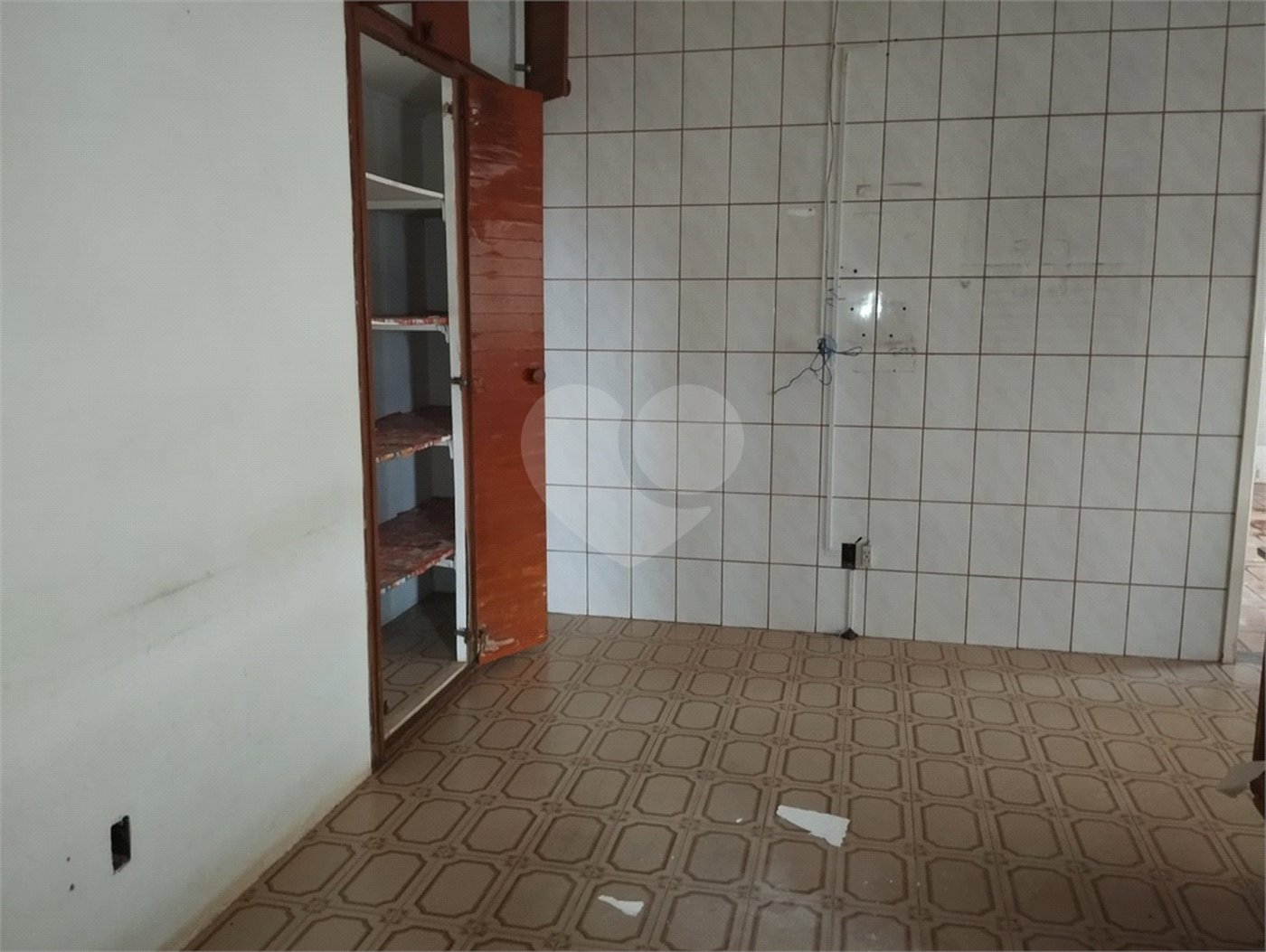 Casa à venda com 5 quartos, sendo 3 suítes, em Vila Sedenho, Araraquara, SP