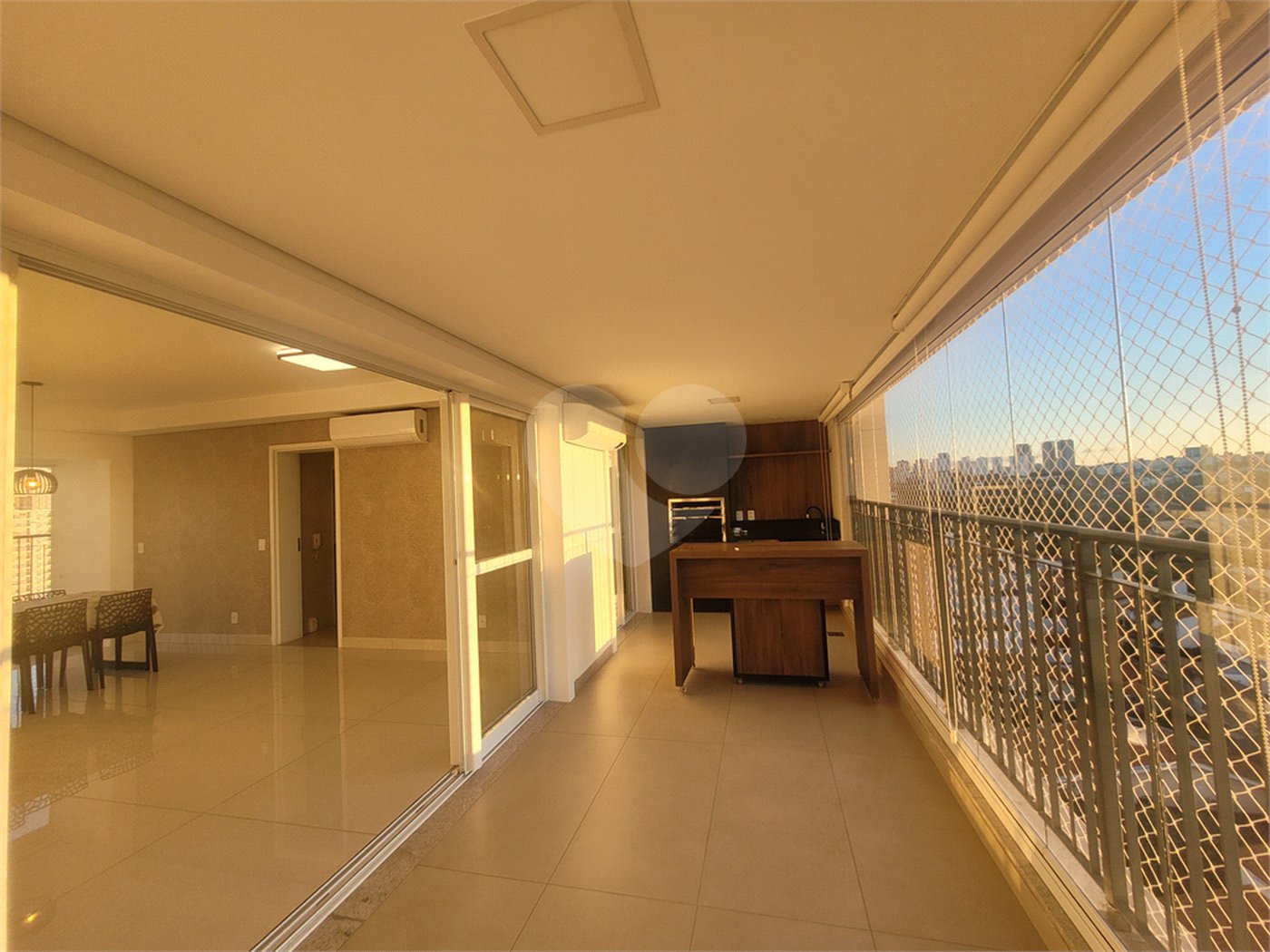 Apartamento à venda ou para alugar com 3 suítes em Jardim América, Sorocaba, SP