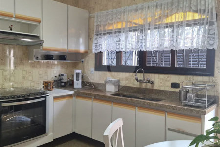 Casa Térrea à venda com 3 quartos, sendo 1 suíte, em Jardim Franca, São Paulo, SP