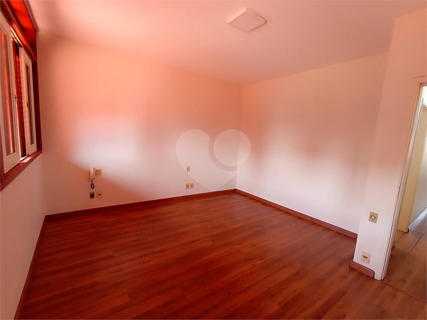 Casa para alugar com 4 quartos, sendo 1 suíte, no Centro, Itapetininga, SP