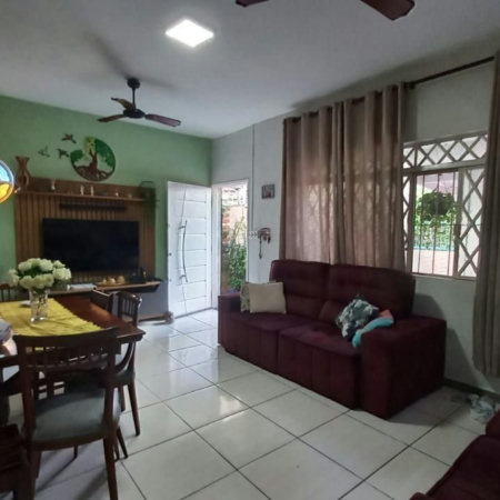 Casa com 2 dormitórios à venda, 100 m² por R$ 700.000,00 - Vila Guilhermina - Praia Grande/SP