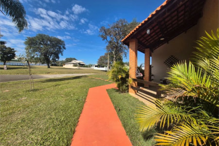 Chácara com 3 dormitórios à venda, 1200 m² por R$ 870.000,00 - Condomínio Ninho Verde II - Pardinho/SP