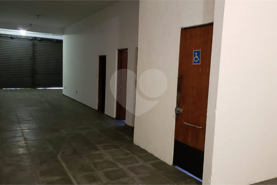 Prédio à venda com 2 quartos, sendo 1 suíte, em Jardim Brasil (zona Norte), São Paulo, SP
