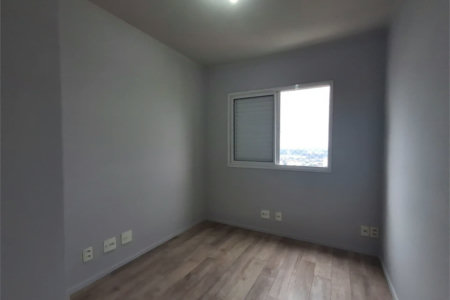 Apartamento à venda com 2 quartos em Jardim Esmeralda, São Paulo, SP