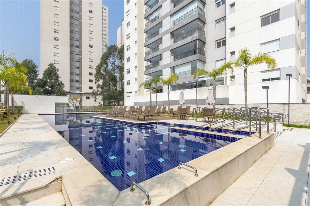 Apartamento à venda com 3 quartos, sendo 1 suíte, em Jardim Caboré, São Paulo, SP