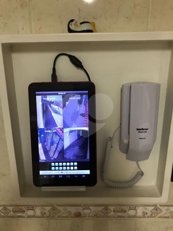 Casa à venda com 3 quartos, sendo 1 suíte, no condomínio Residencial Gabriela, São Paulo - SP