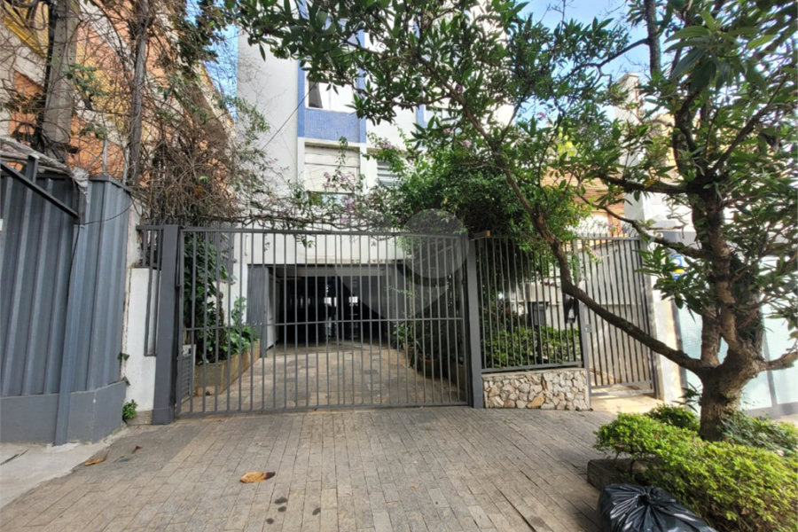 Apartamento à venda com 2 quartos em Vila Madalena, São Paulo, SP
