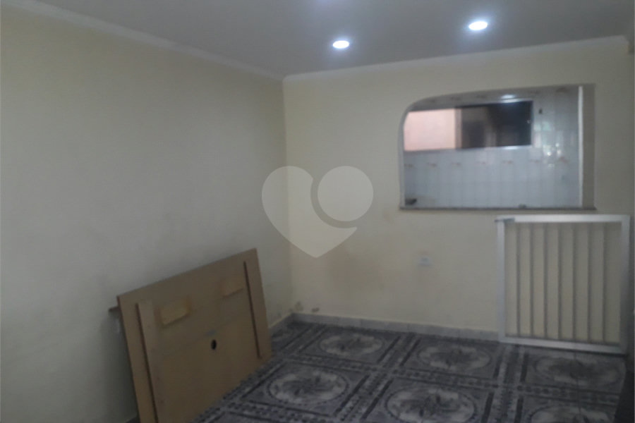 Sobrado à venda com 2 quartos em Tremembé, São Paulo, SP