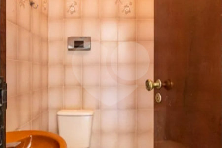 Sobrado à venda com 5 quartos, sendo 4 suítes, em Vila Galvão, Guarulhos, SP