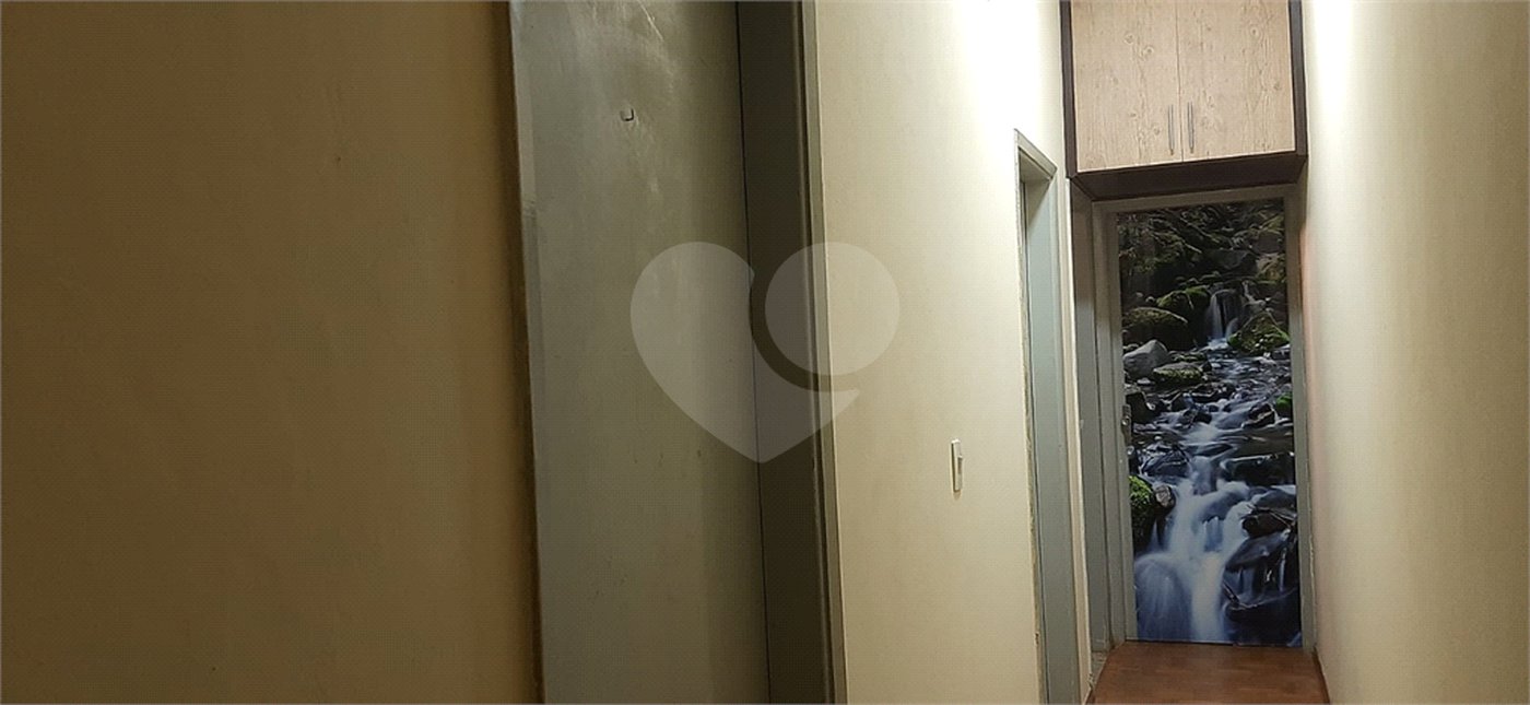 Casa espaçosa com 3 quartos e suíte em excelente bairro residencial!