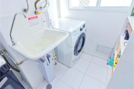 Apartamento mobiliado a venda no Cambuci de 36 metros com 1 quarto, sem vaga