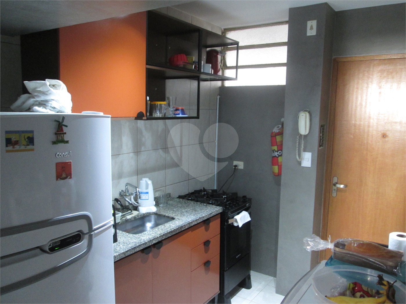 APARTAMENTO TODO REFORMADO!! 1 dormitório. Bairro da Bela Vista. Área Útil: 36 m².