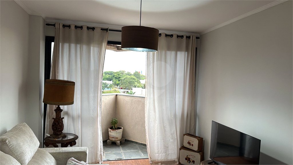 Apartamento à Venda no bairro Parque Arnold Schimidt - São Carlos/SP