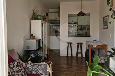 Vendo Apartamento no Condomínio Geen View