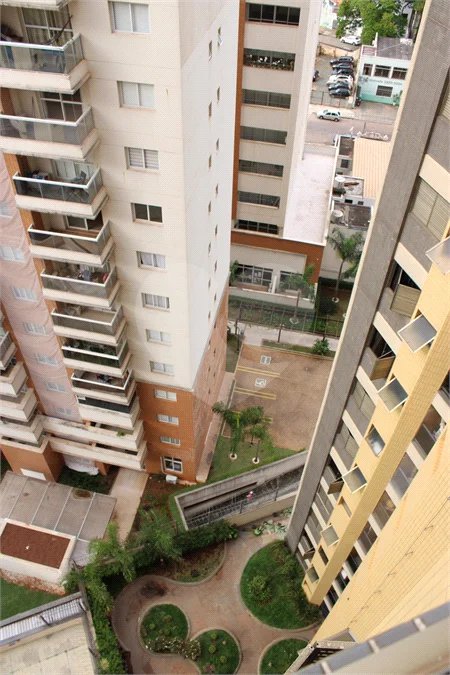Oportunidade no Botafogo, no coração de Campinas: 1 suite com varanda, conforto e praticidade a passos de tudo!