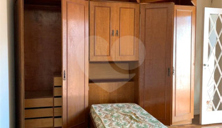 Casa à venda com 3 quartos, sendo 1 suíte, em Aclimação, São Paulo, SP