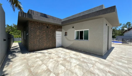 Casa à venda com 3 suítes em Costa do Sol, Bertioga, SP