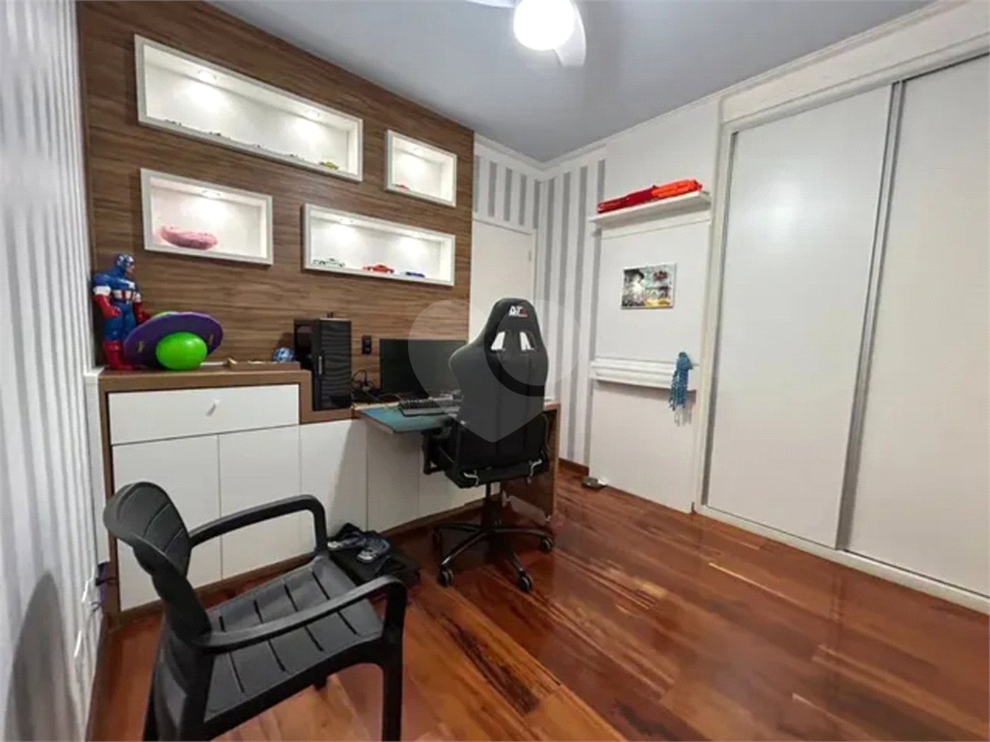APARTAMENTO A VENDA 156M², 3 SUITES, 1 ESCRITORIO, 3 VAGAS - JARDIM DAS INDUSTRIAS - SÃO JOSÉ DOS CA