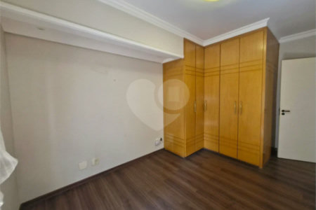 Casa à venda ou para alugar com 4 suítes em Alto da Boa Vista, São Paulo, SP