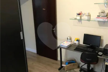 A VENDA SOBRADO, 100M², 3 DORMITORIOS 2 SENDO SUITE, 3 BANHEIROS, 2 VAGAS DE GARAGEM, SÃO JOSÉ DOS C