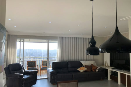 Apartamento à venda com 3 suítes em Lar São Paulo, São Paulo, SP