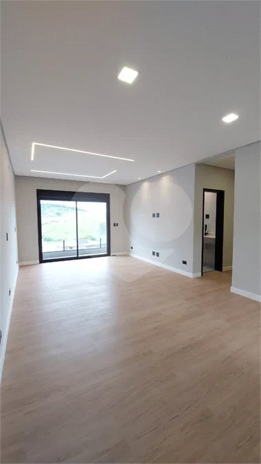 CASA ALTO PADRÃO | 5 SUÍTES | CONDOMÍNIO CLUBE – ATIBAIA