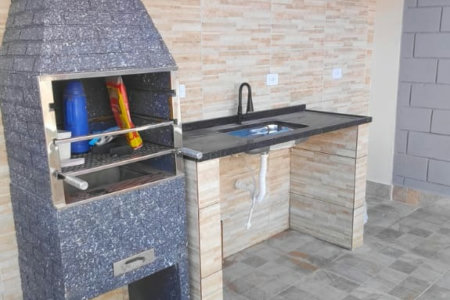 Casa à venda com 2 quartos, sendo 1 suíte, Itanhaém - SP