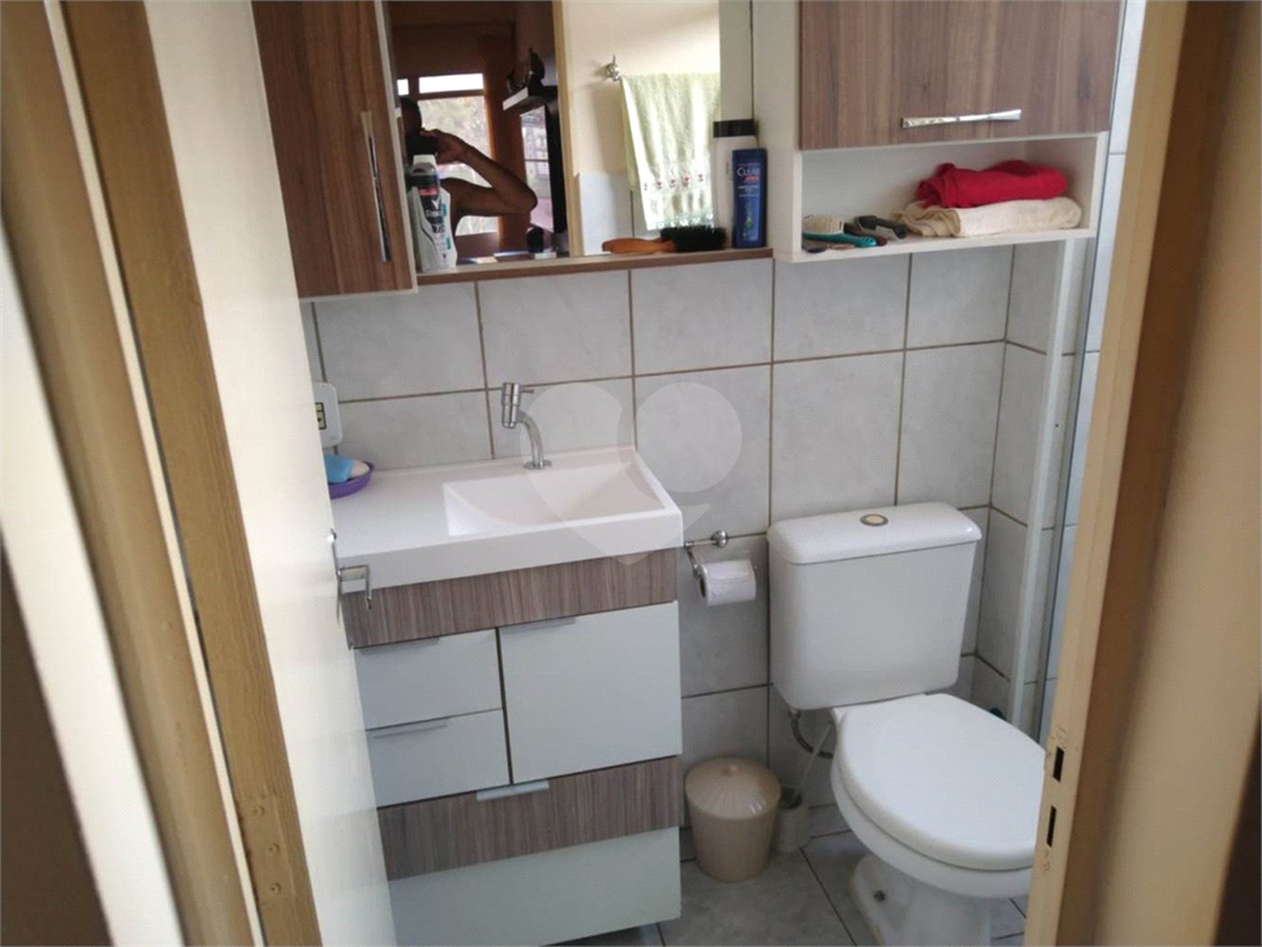 Apartamento no Condomínio Residencial Jardim das Torres.