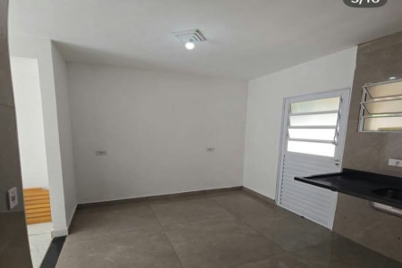 Sobrado à venda com 2 quartos no condomínio Ville de Vie 2, Cotia - SP