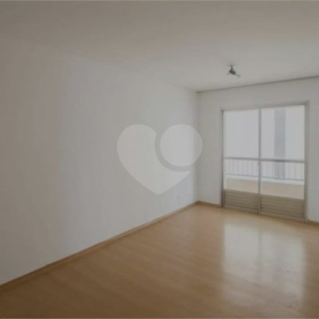 Apartamento para venda no Campo Belo 72m² com 02 dormitórios 1 vaga