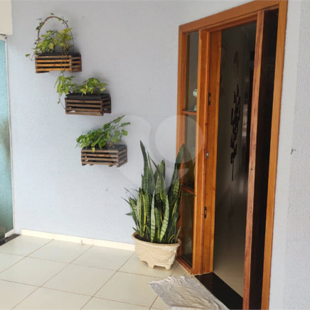 casa com area de lazer a venda