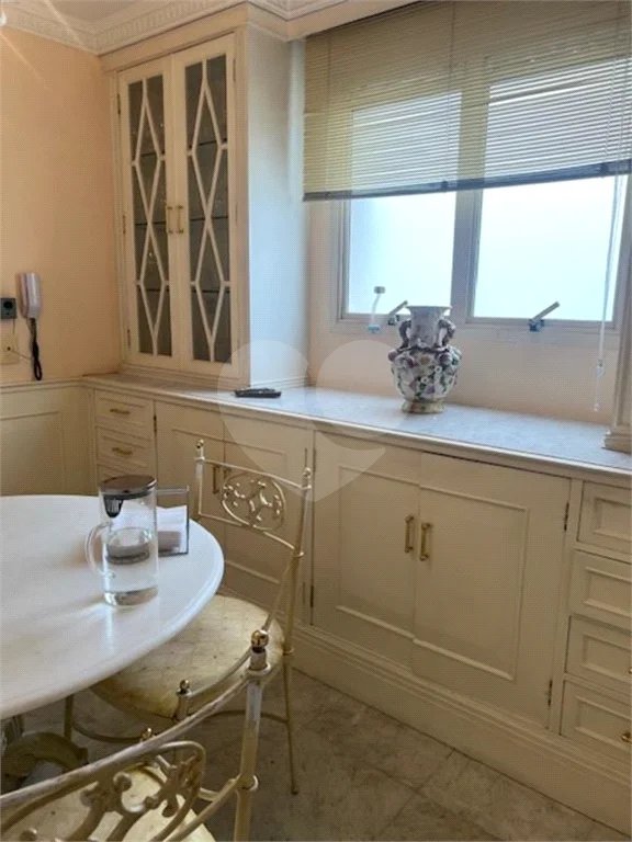 Apartamento à venda com 4 suítes em Santa Cecília, São Paulo, SP