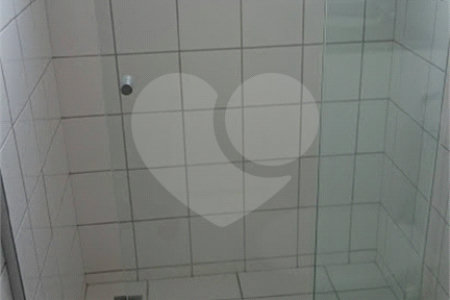 Vendo Apartamento no Residencial Aline na Cidade de São Carlos SP.