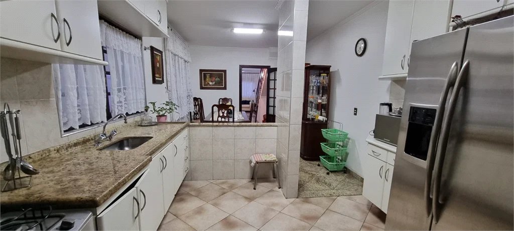 Casa à venda com 3 quartos, sendo 3 suítes, em Vila São Francisco, São Paulo - SP