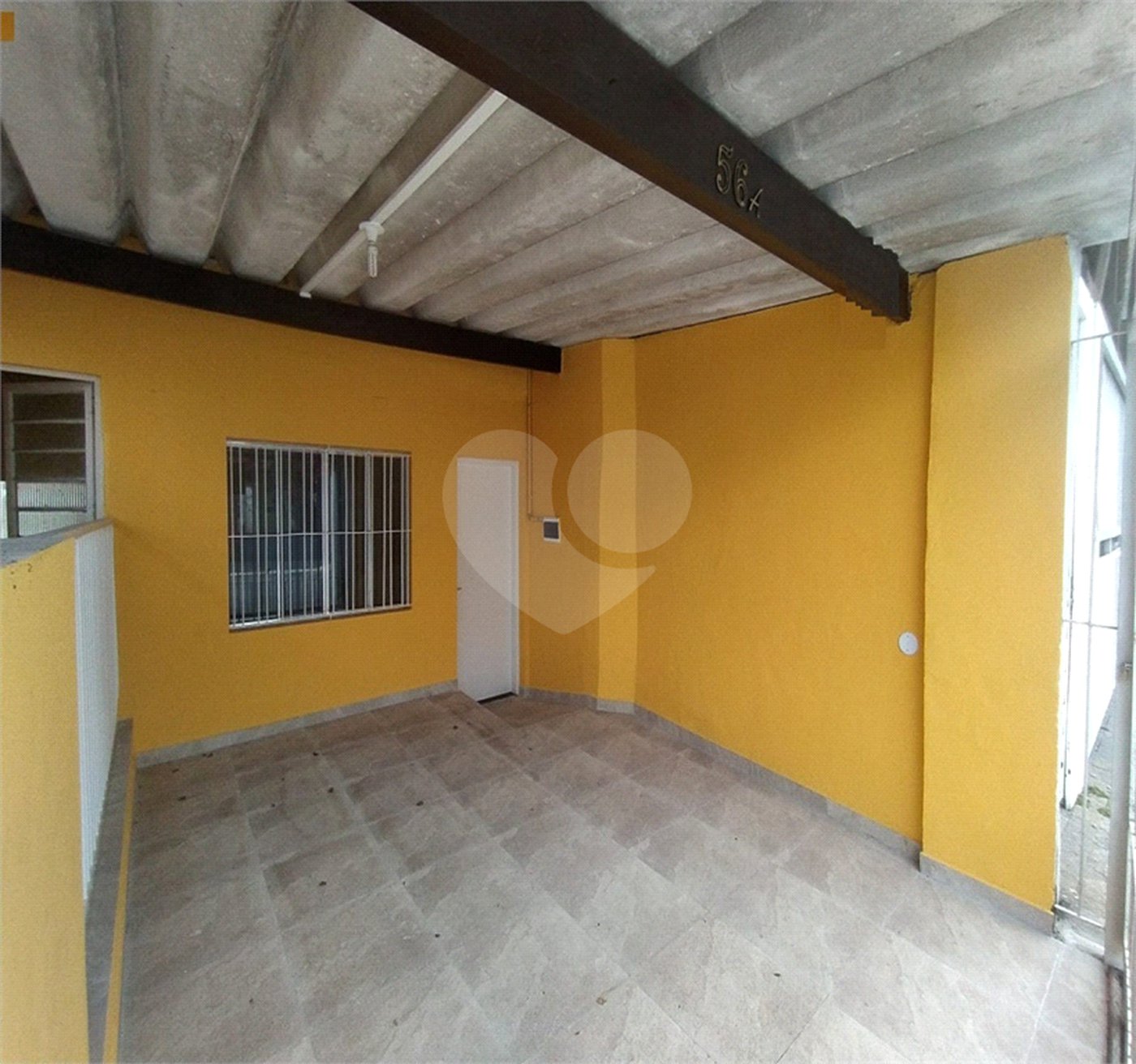 SOBRADO DE 100 M² COM 03 DORMITÓRIOS, VAGA E QUINTAL PARA LOCAÇÃO (OU VENDA) NO JARDIM DO COLEGIO-SANTANA
