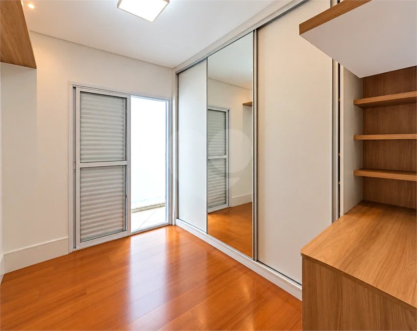 Apartamento de 103 m² no Jardim do Mar, com 3 dormitórios, 1 suíte, varanda gourmet, armários, 2 vagas e condomínio com lazer completo.