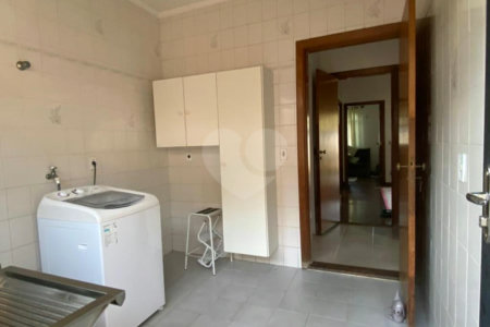 Casa á venda - Centro