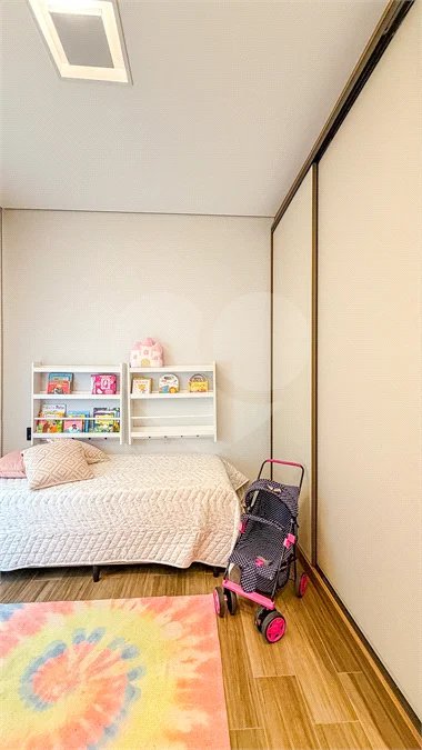 Indaiatuba - HOME DESIGN - Casa Térrea - Condomínio Paradiso - 420 m² de terreno - 307,19 m² de área construída - 3 suítes completas, sendo 1 master com closet planejado e banheira de imersão - Sala de TV reversível para 4ª suíte - Sala de estar ampla e varanda gourmet integrada - Cozinha com móve