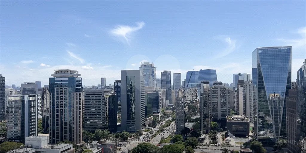 Apartamento novo á venda no Itaim Bibi Apartamento com 3 dormitórios à venda, 189 m² por R$ 8.150.000,00 - São Paulo/SP