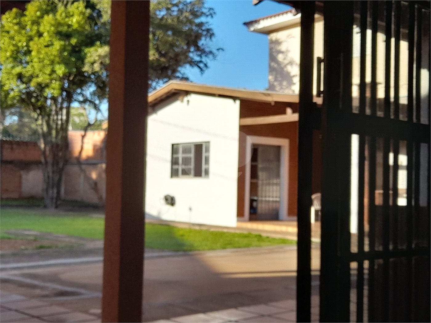 Casa de Alto Padrão à Venda e Locação no Parque Santa Mônica - São Carlos