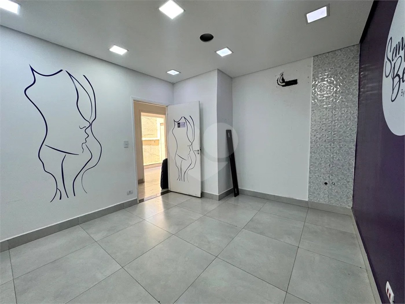 Imóvel Comercial para Venda e Locação no bairro Alto.
