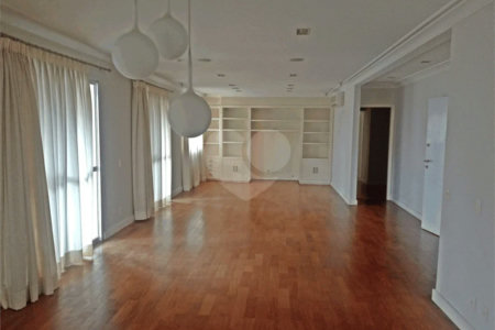 Apartamento a venda com 252 m² no Campo belo.
