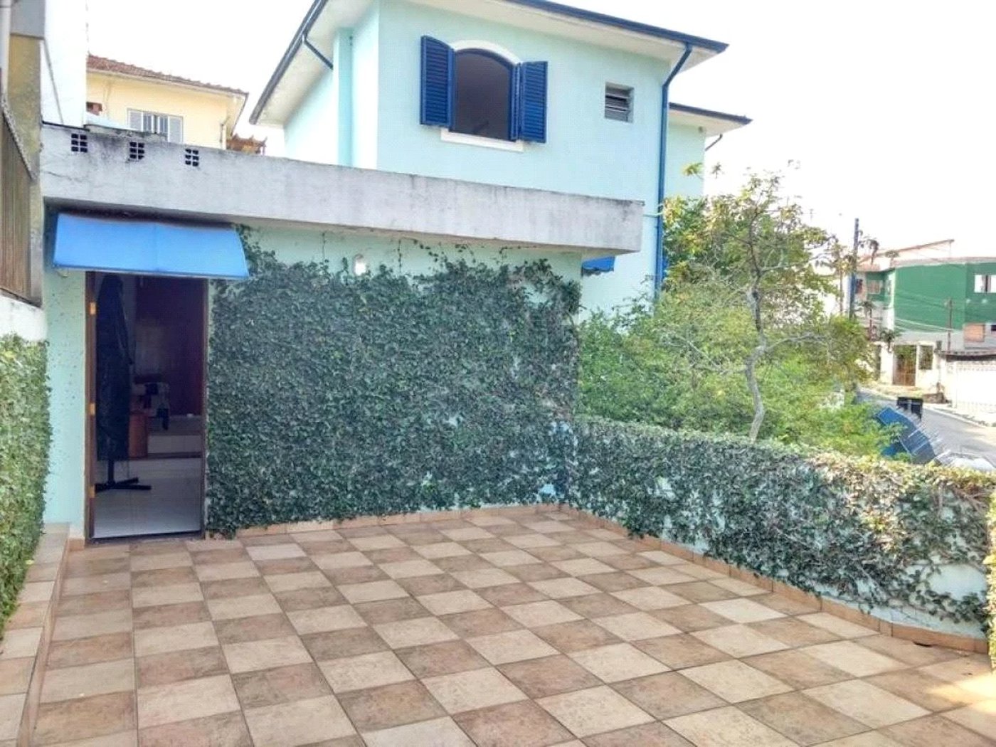 Casa à venda com 3 quartos, sendo 1 suíte, em Jardim Rosa Maria, São Paulo, SP
