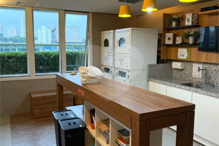Excelente Apartamento Mobiliado de 34m² para Locação no Condomínio Viaza 400 – Campo Belo/SP!