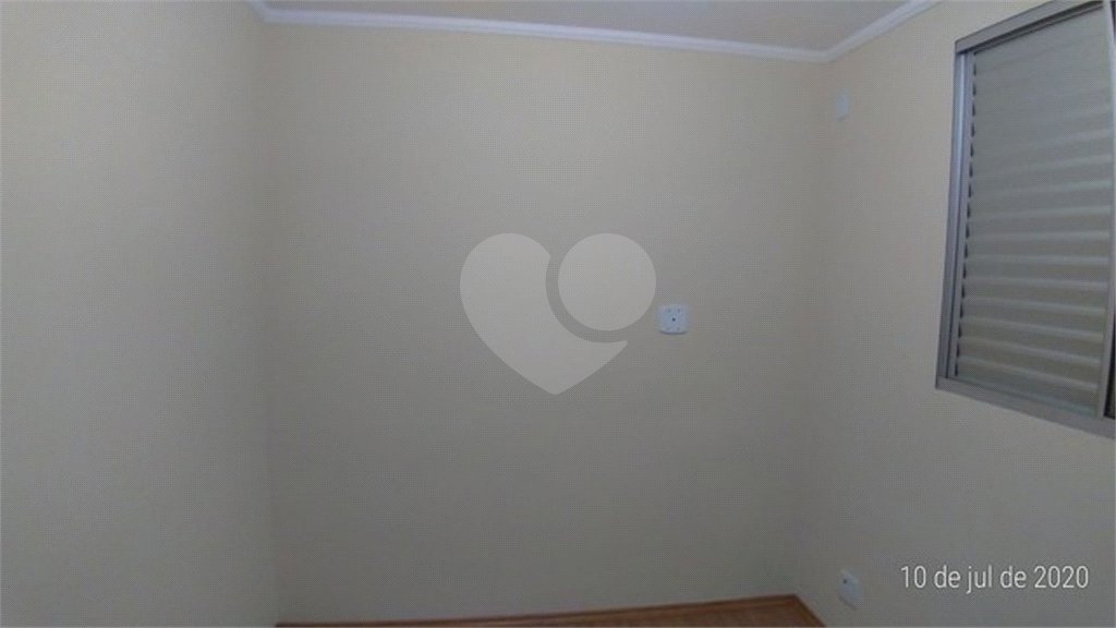 Apartamento no Condomínio Residencial Alcântara.